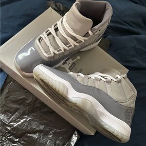 Jordan 11 Retro Gray Box